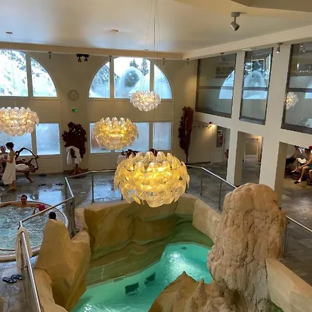 Arc 1950 appt luxe 2-4pers -skis aux pieds-SPA-piscines intérieure et extérieure-sauna-hammam Les Arcs  Extérieur photo