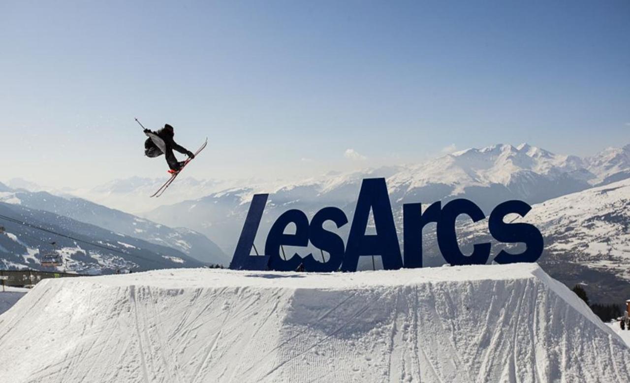 Apartment Arc 1950 Appt Luxe 2-4pers -skis Aux Pieds-spa-piscines Interieure Et Exterieure-sauna-hammam